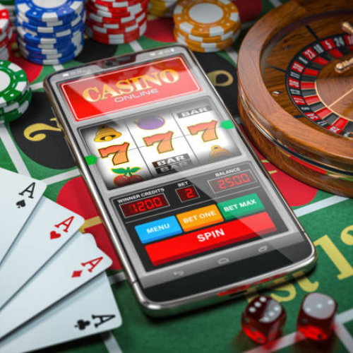 Jackwin77 Menonjol di Dunia Slot dan Poker Online